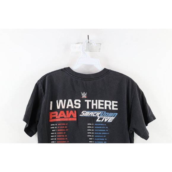 Vintage Y2K WWE Boys Large Faded WWE Live Smackdown Raw Wrestling T-Shirt Black - Picture 8 of 9